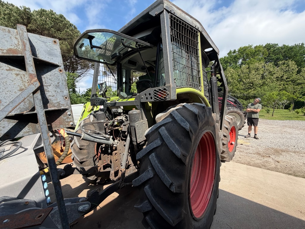 Tracteur forestier CLAAS ARION 450 - photo slide 4