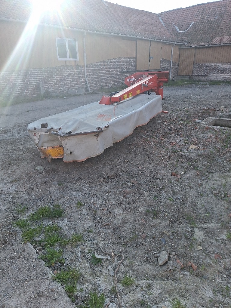 Faucheuse KUHN Gmd 3110 - photo slide 3