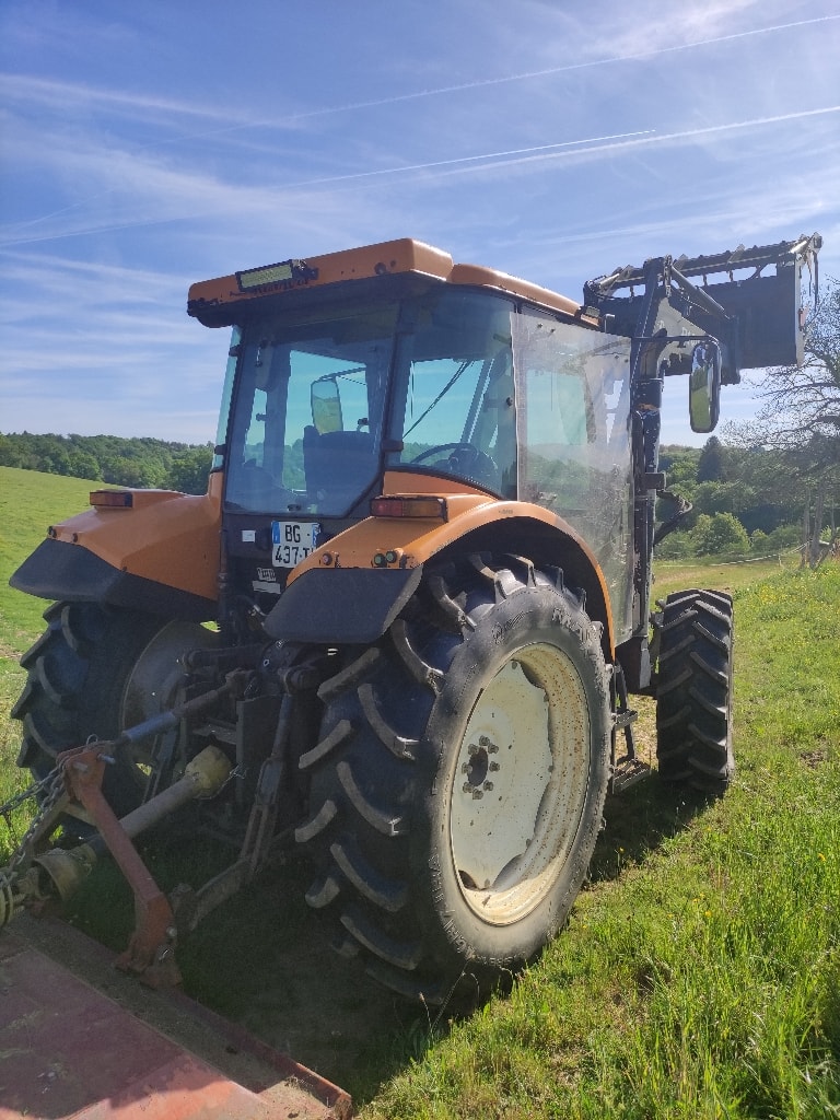 Tracteur chargeur RENAULT Ares 550 RZ - photo slide 3