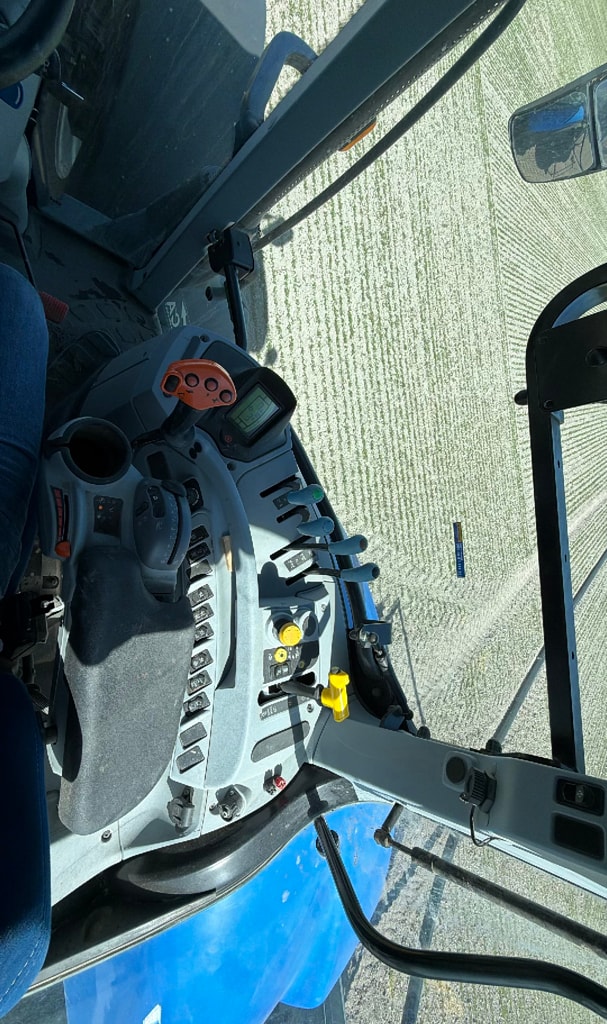 Tracteur NEW HOLLAND T7.230 CLASSIC - photo slide 8