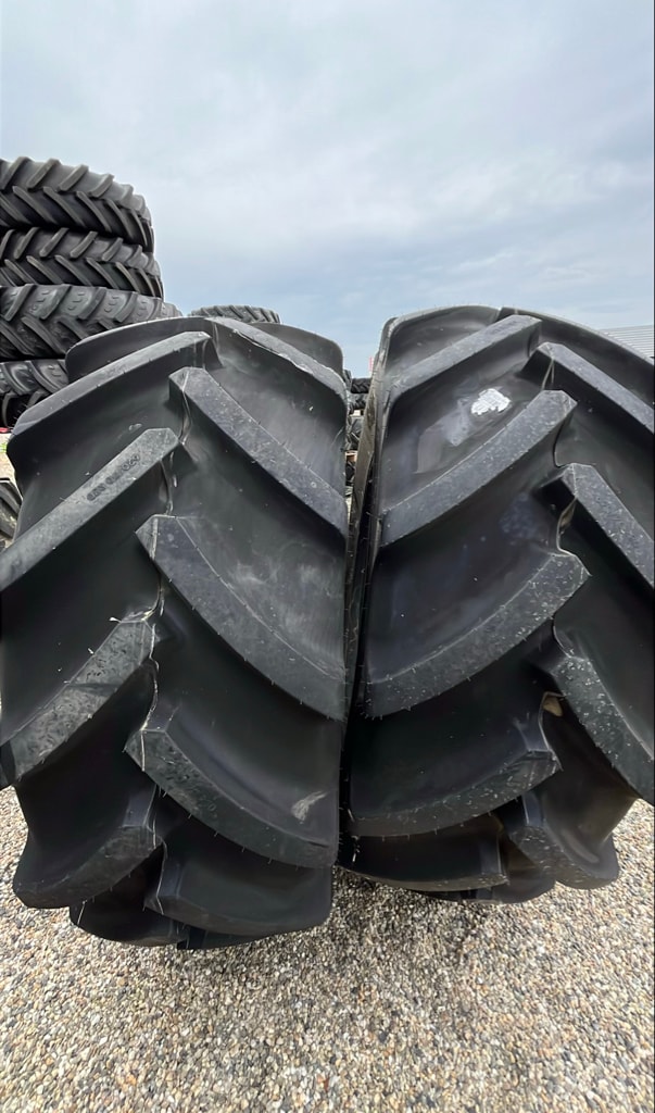 Pneumatique MITAS 620/70R30 - photo slide 2