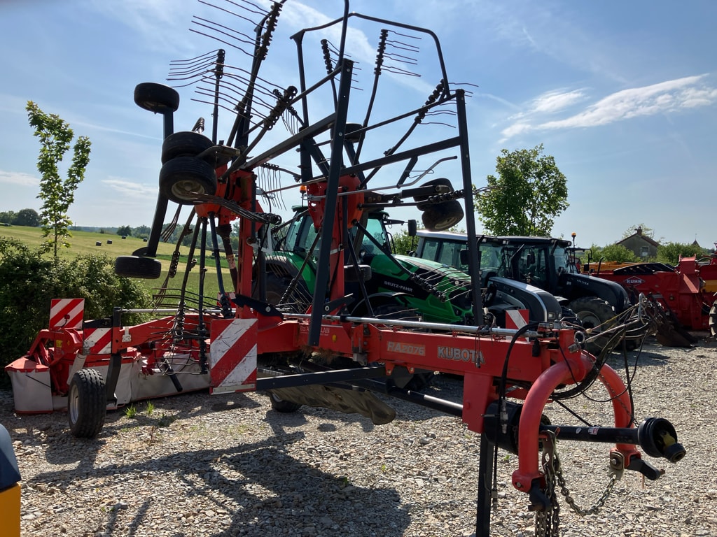 Andaineur KUBOTA RA 2076 - photo slide 2