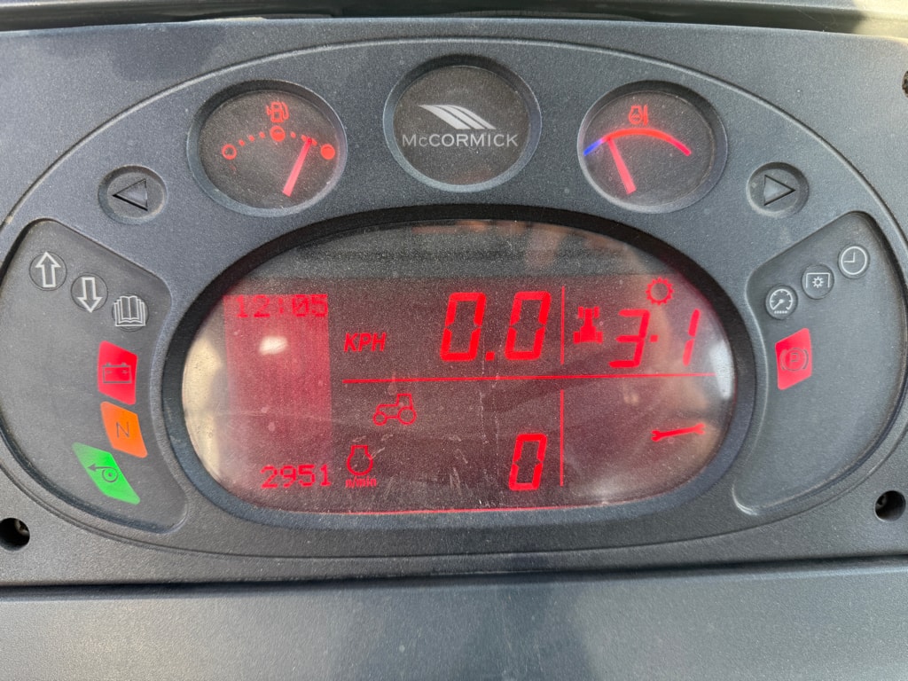 Tracteur MC CORMICK XTX 165 XTRASPEED - photo slide 15