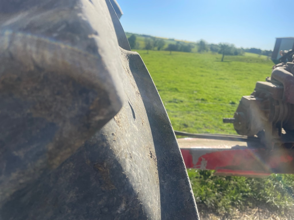 Tracteur chargeur CLAAS Arion 610 - photo slide 6