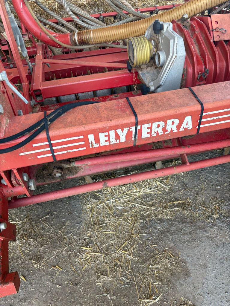 Combine de Semis LELY 600.55 H - photo slide 8