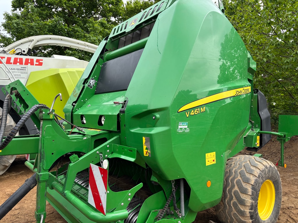 Presse balles rondes JOHN DEERE V461M - photo slide 3
