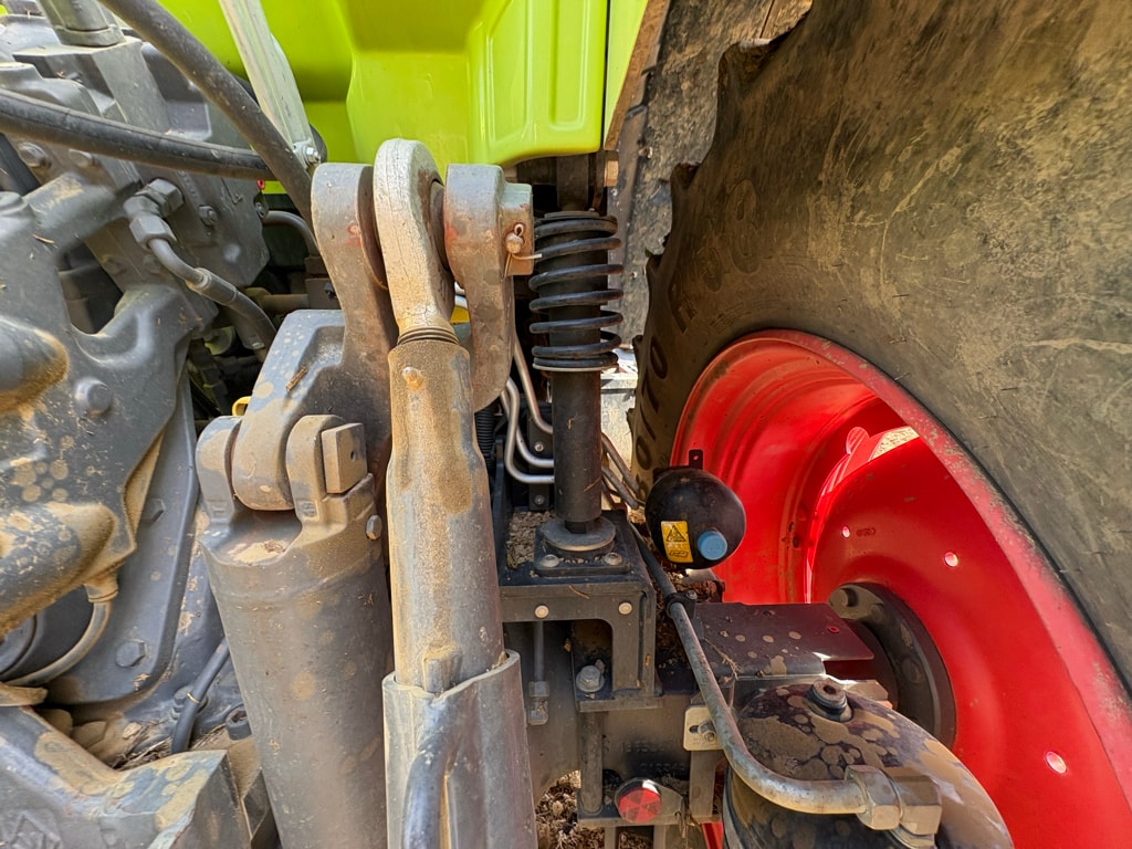 Tracteur CLAAS ARION 610 CIS - photo slide 11