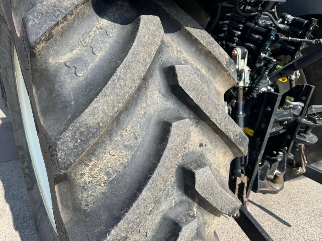 Tracteur NEW HOLLAND T7.165S - photo slide 10