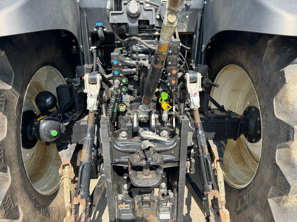 Tracteur NEW HOLLAND T7.165S - photo slide 15