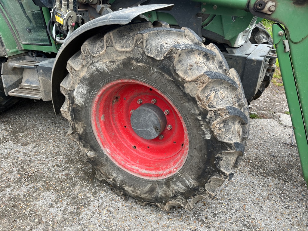 Tracteur FENDT 210 VARIO - photo slide 13