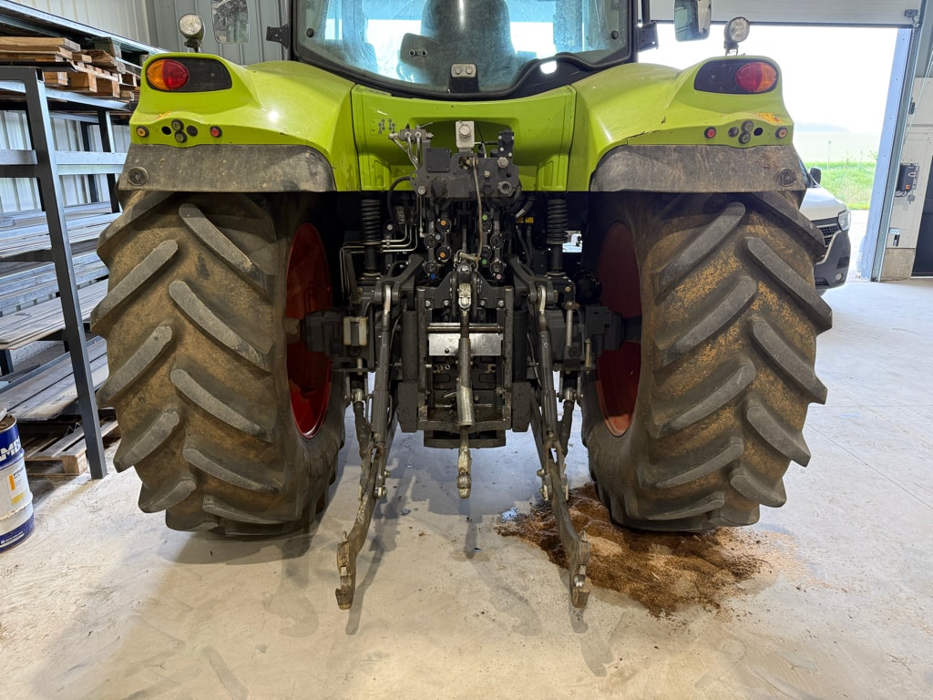 Tracteur CLAAS ARION 620 CIS - photo slide 14