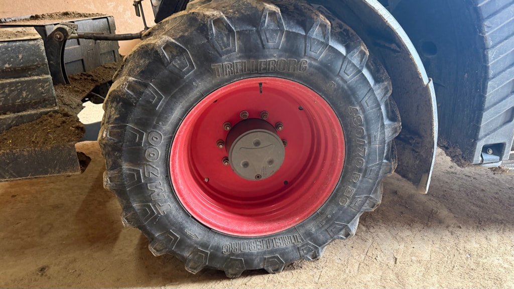 Tracteur FENDT 720 VARIO PROFI + - photo slide 14