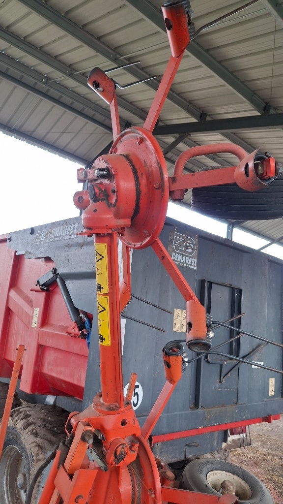 Faneuse KUHN Gf 6401 - photo slide 9
