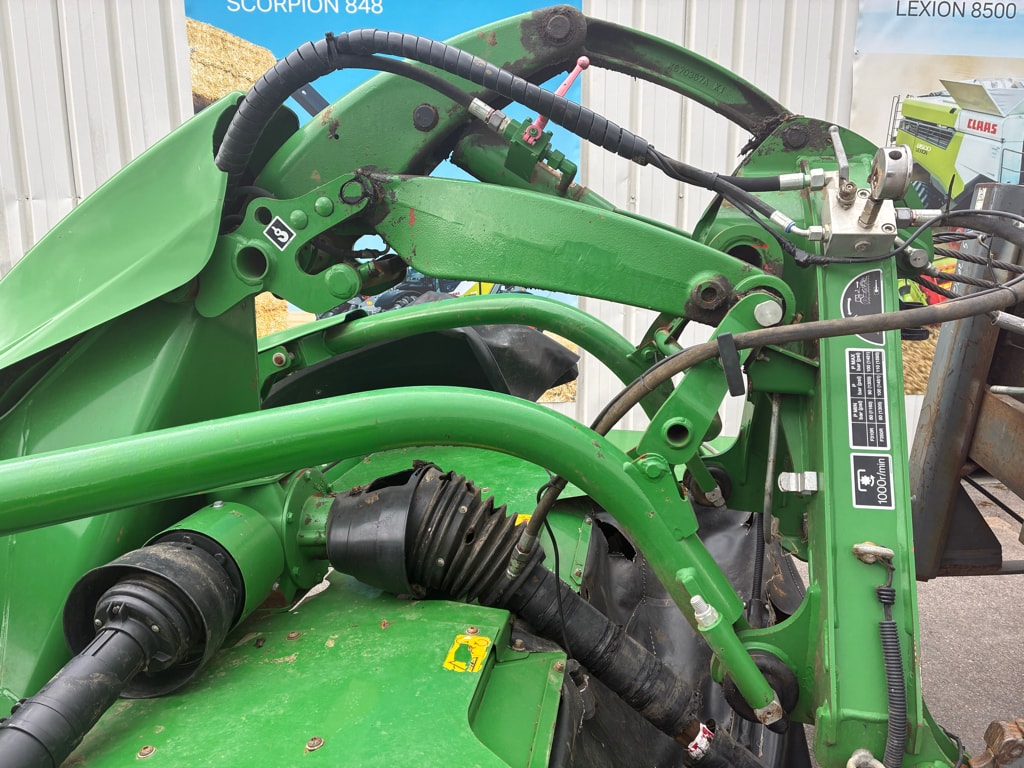 Faucheuse JOHN DEERE F310R  - photo slide 10