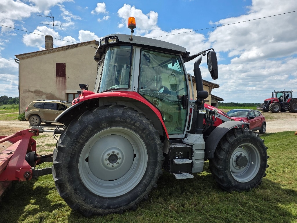 Tracteur chargeur MASSEY FERGUSON 5S125 DYNA 4 EFFICIENT - photo slide 5