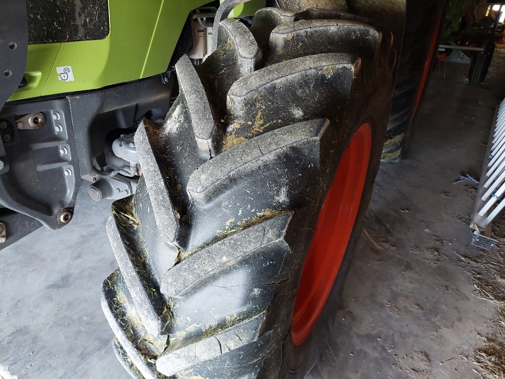 Tracteur CLAAS Arion 450 - photo slide 5