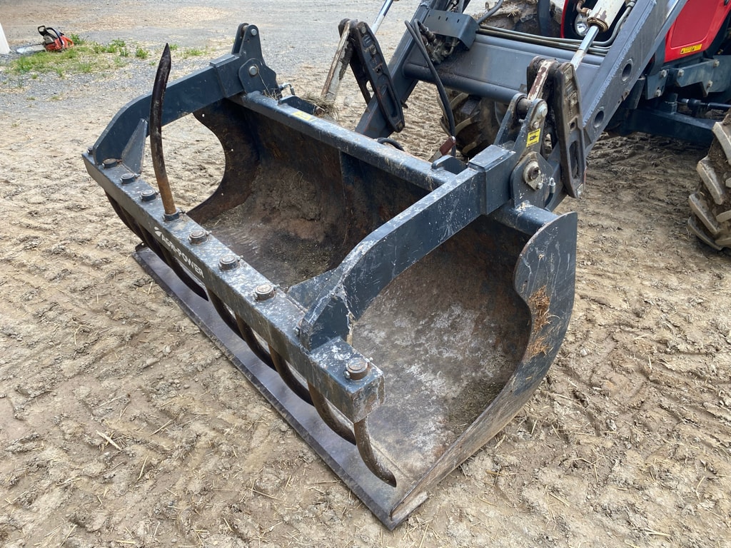 Tracteur chargeur MASSEY FERGUSON 5445 - photo slide 23