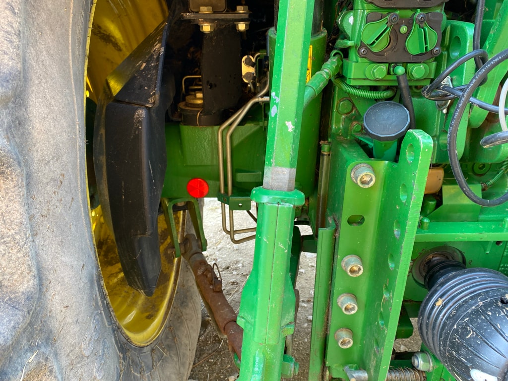 Tracteur JOHN DEERE 6130R - photo slide 8