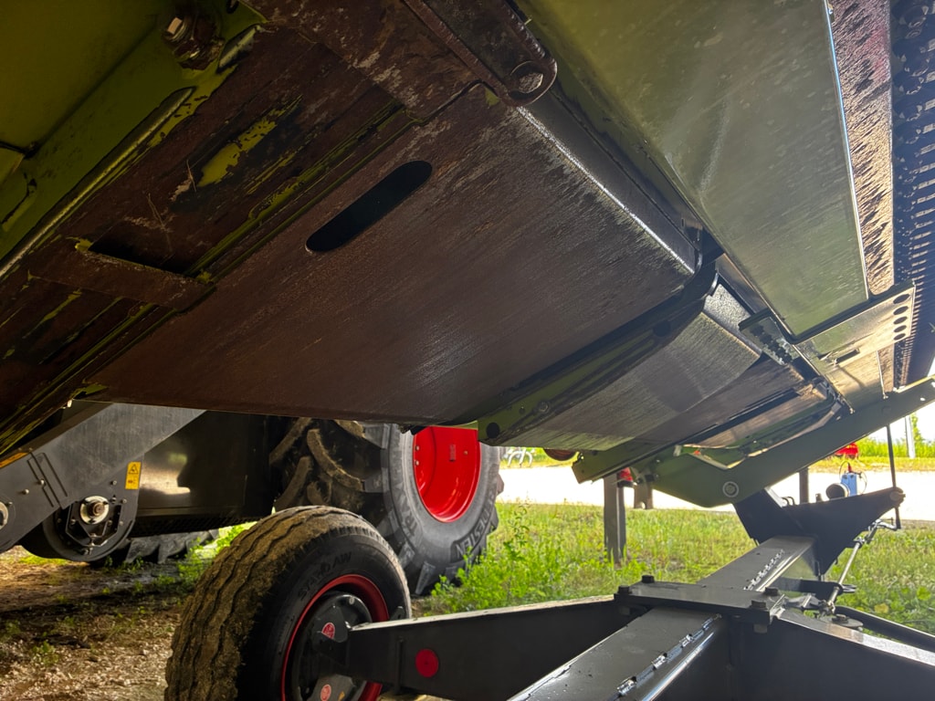 Moissonneuse CLAAS Lexion 5300 - photo slide 21