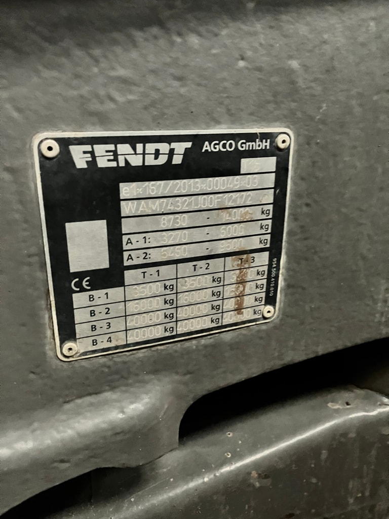 Tracteur FENDT 724 VARIO PROFI + S4 - photo slide 5