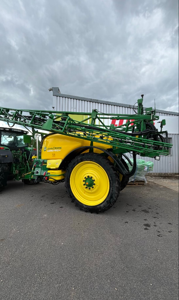 Pulverisateur JOHN DEERE M740 - photo slide 6