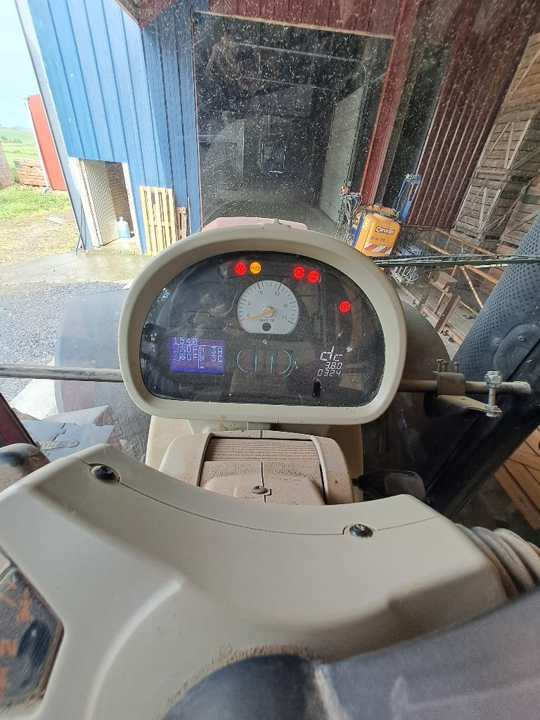 Tracteur MASSEY FERGUSON 7624 DYNA-6 ESSENTIAL - photo slide 13