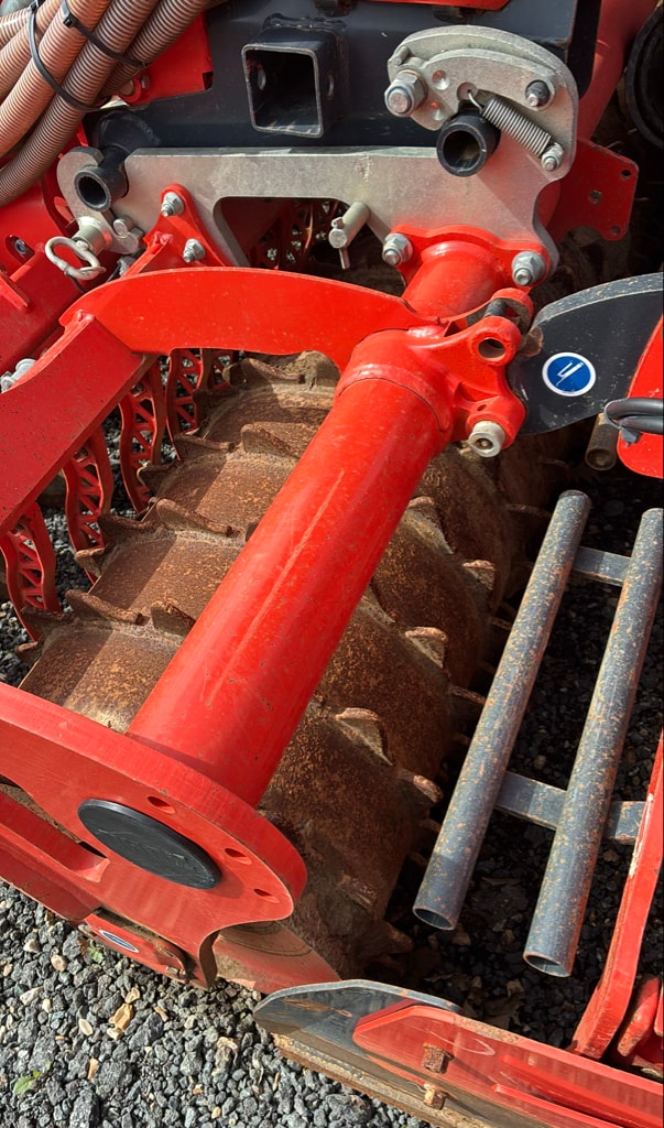 Combine de Semis KUHN Hr4030 - photo slide 12
