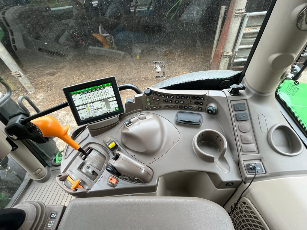 Tracteur JOHN DEERE 6R 110 - photo slide 19