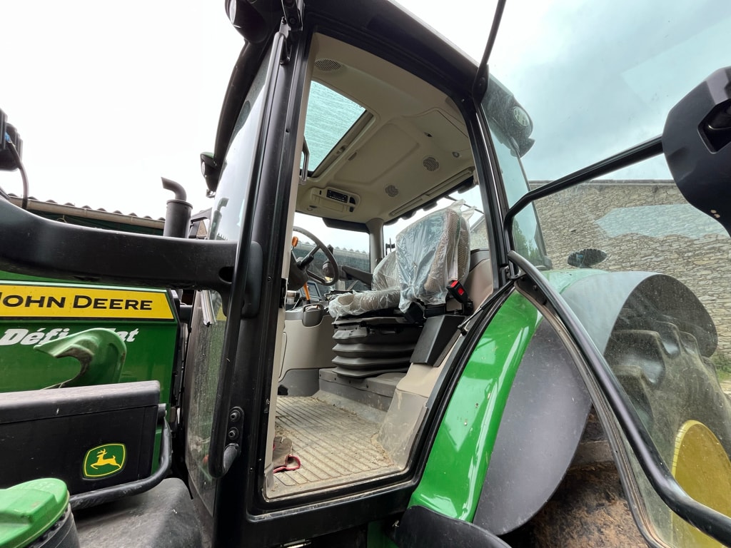Tracteur JOHN DEERE 6R 110 - photo slide 17