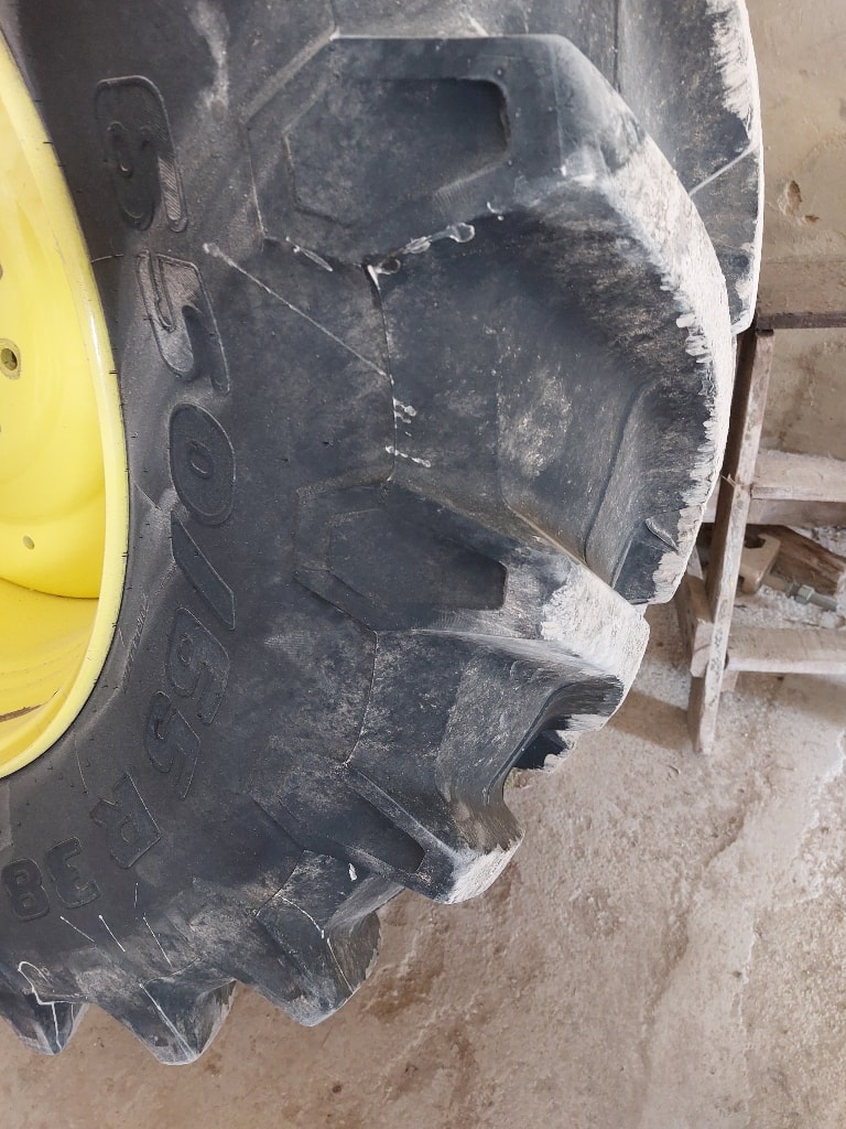 Tracteur JOHN DEERE 6155R - photo slide 10