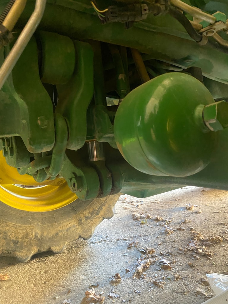 Tracteur JOHN DEERE 6150M - photo slide 10