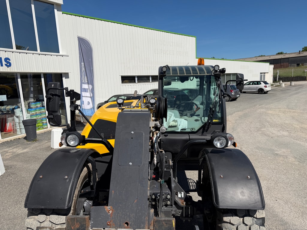 Chariot télescopique NEW HOLLAND TH 7.32 - photo slide 8