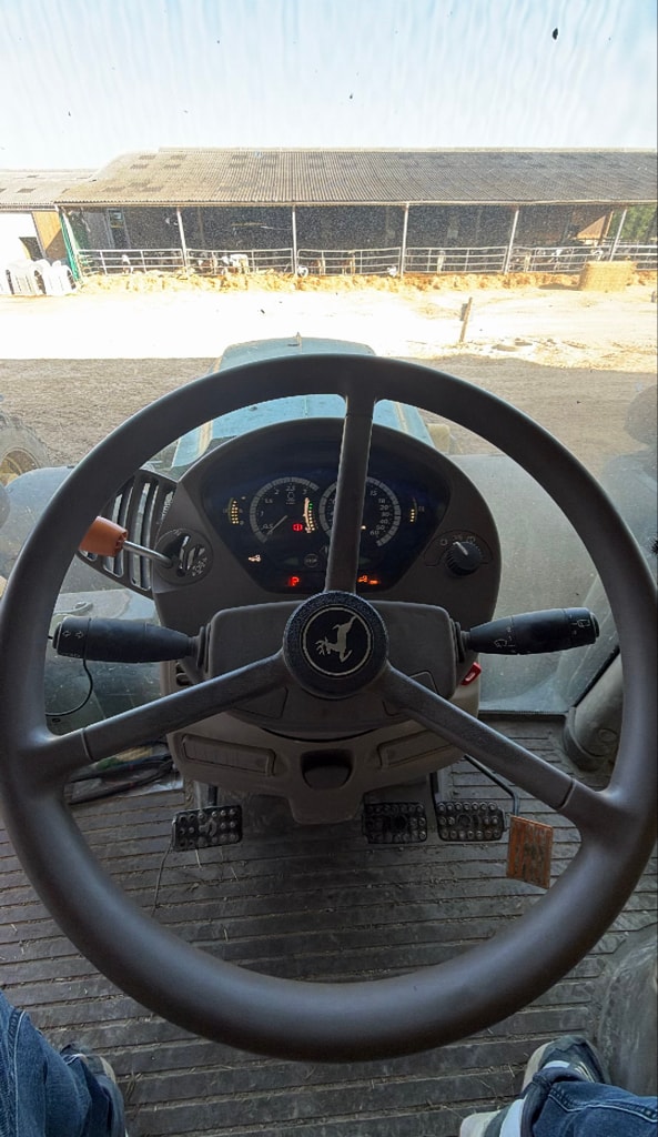 Tracteur JOHN DEERE 6215R - photo slide 14