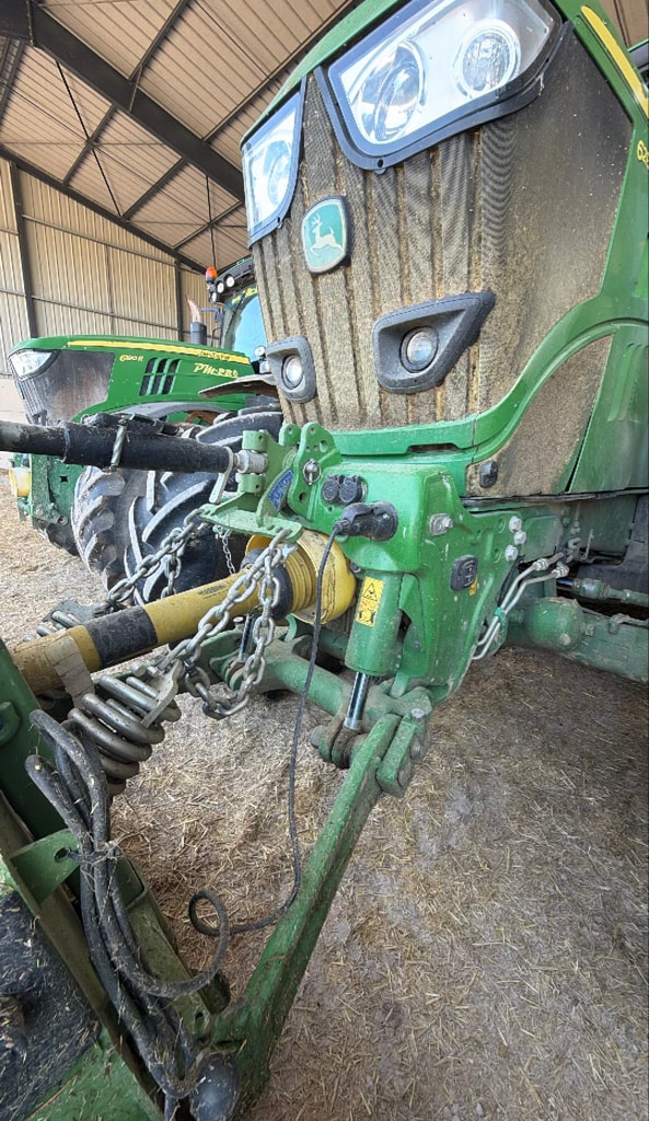 Tracteur JOHN DEERE 6215R - photo slide 11