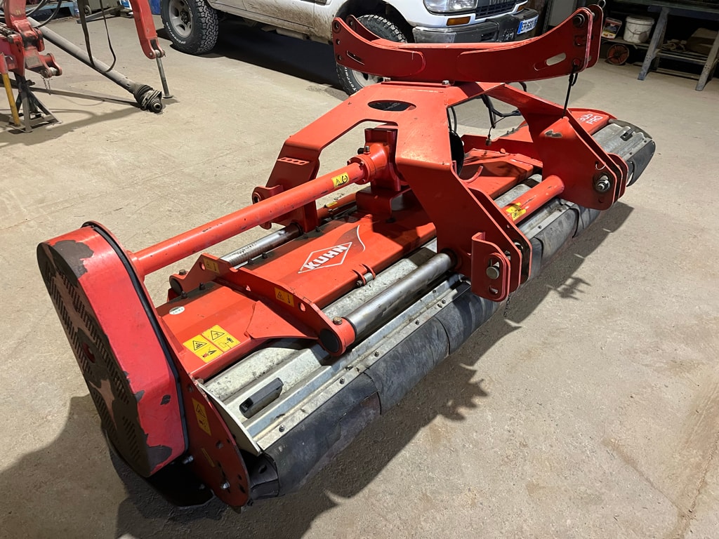 Broyeur KUHN BPR305 PRO - photo slide 1