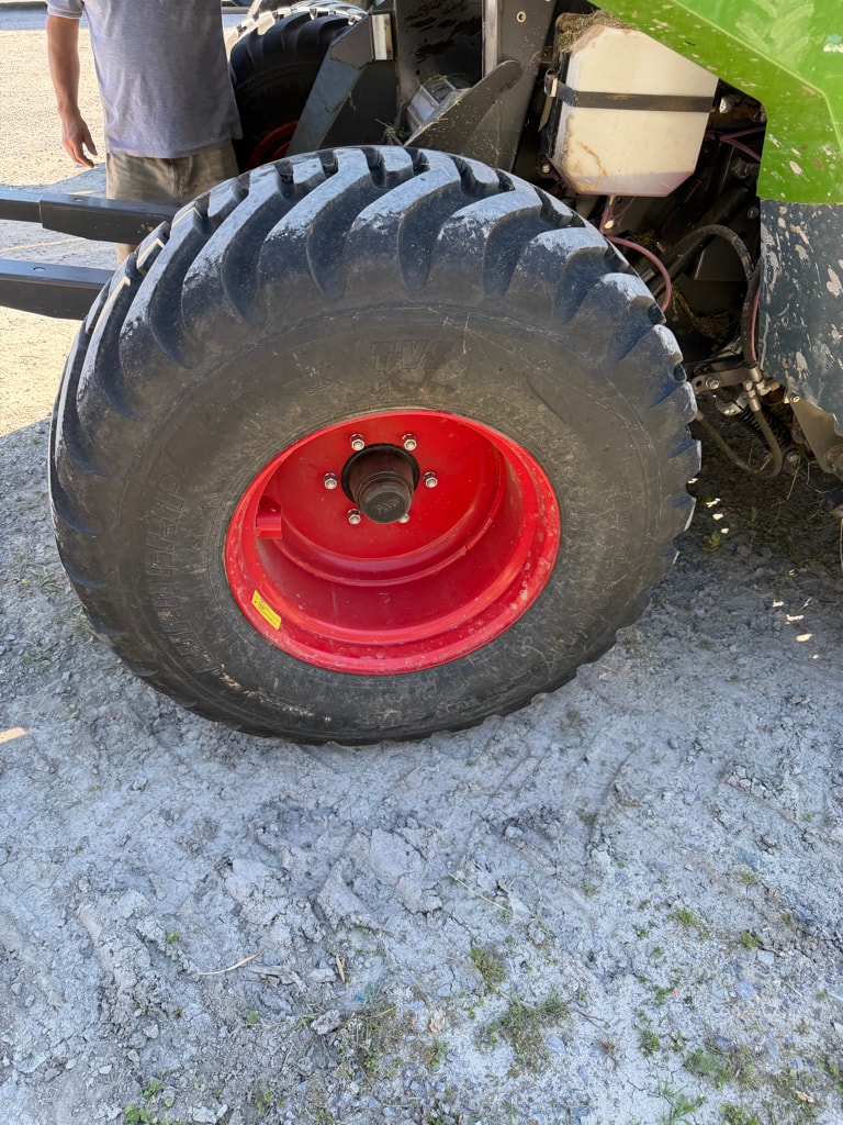 Presse balles rondes FENDT Rotana 180 vxtra  - photo slide 4