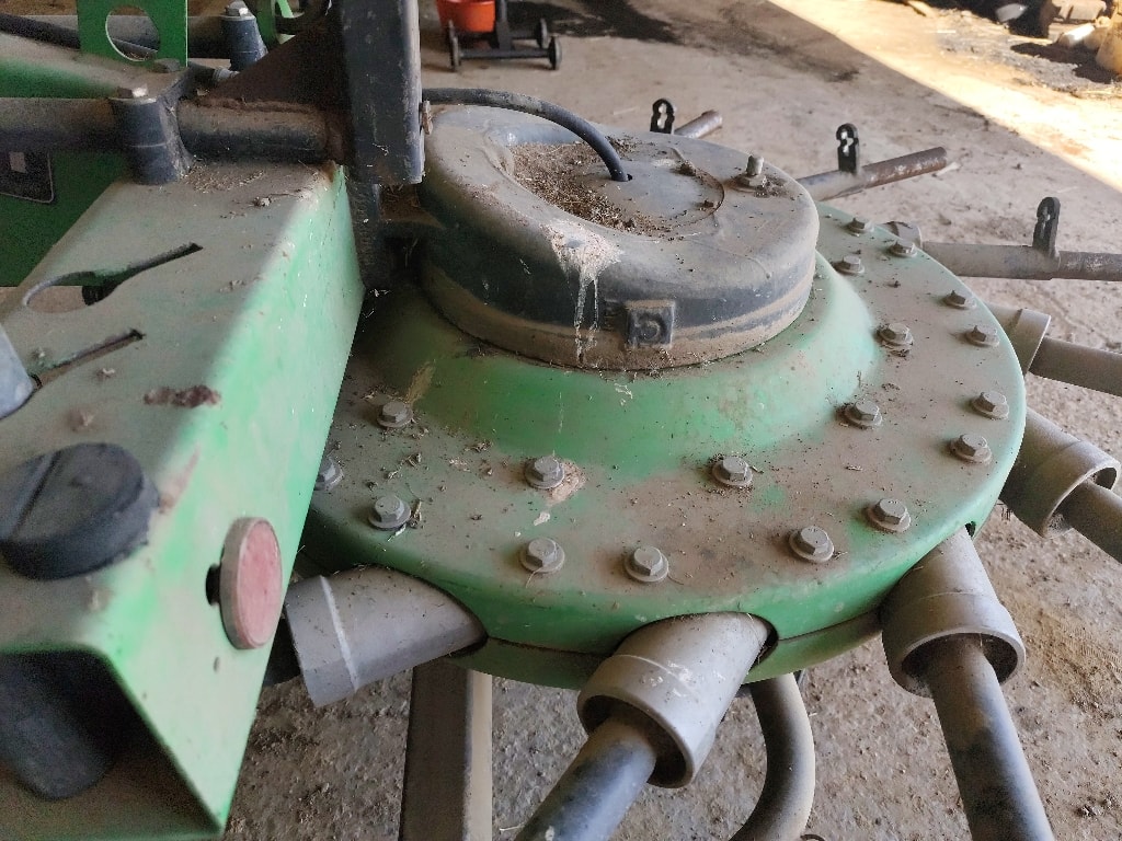 Andaineur DEUTZ FAHR Swatmaster4221 - photo slide 9