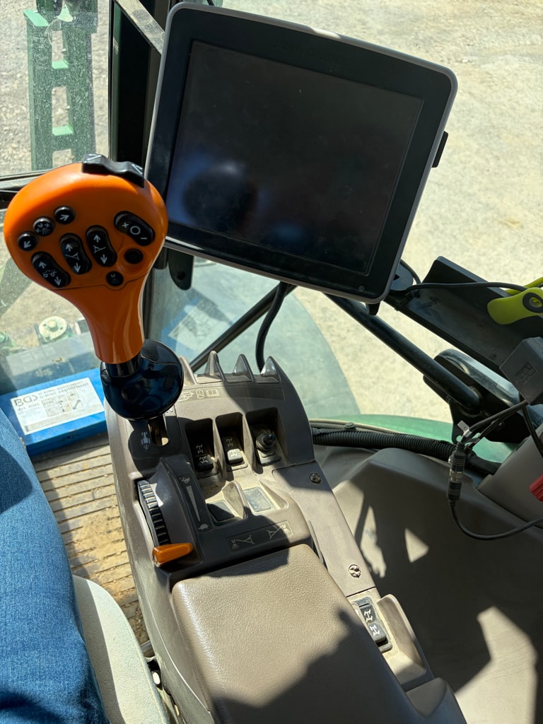 Pulverisateur automoteur JOHN DEERE 5430i - photo slide 25