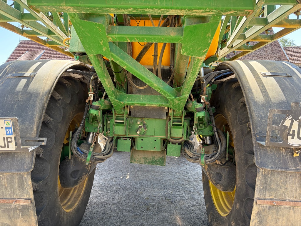 Pulverisateur automoteur JOHN DEERE 5430i - photo slide 4