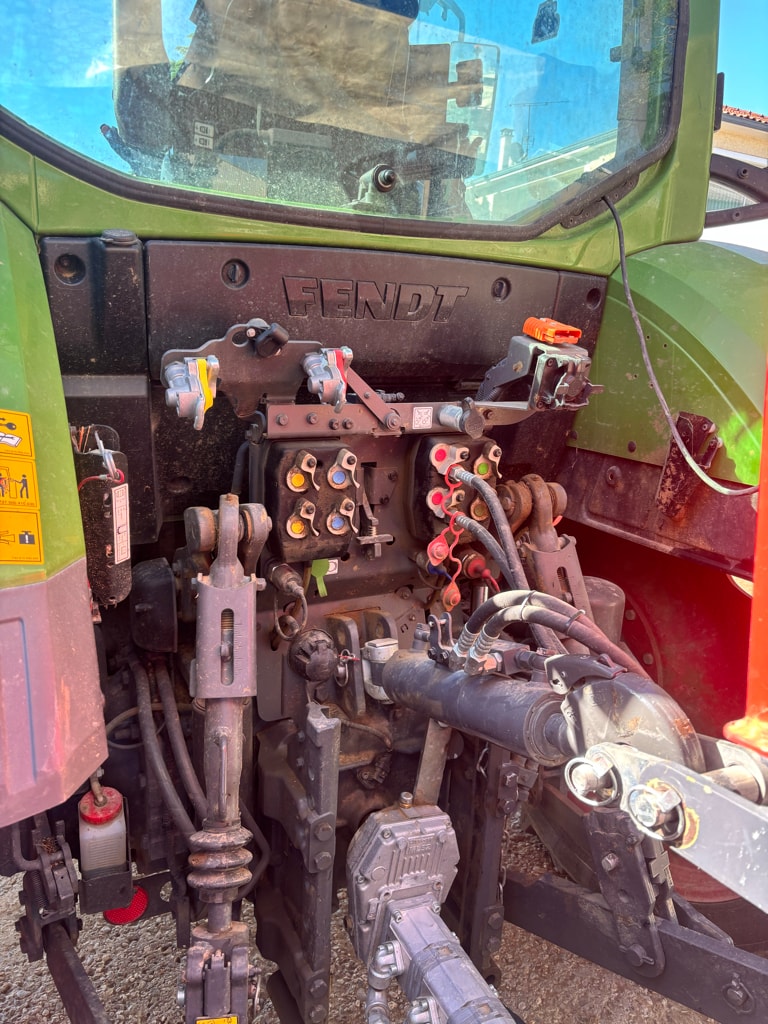 Tracteur FENDT 314 - photo slide 10