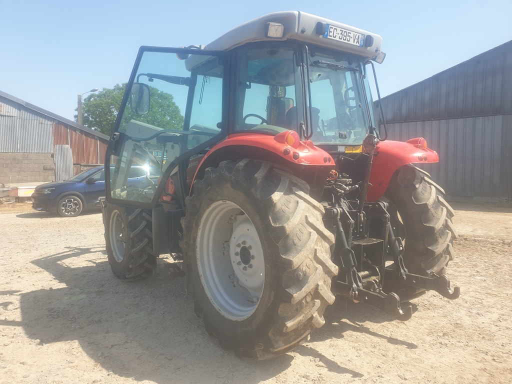 Tracteur MASSEY FERGUSON 5445 - photo slide 4