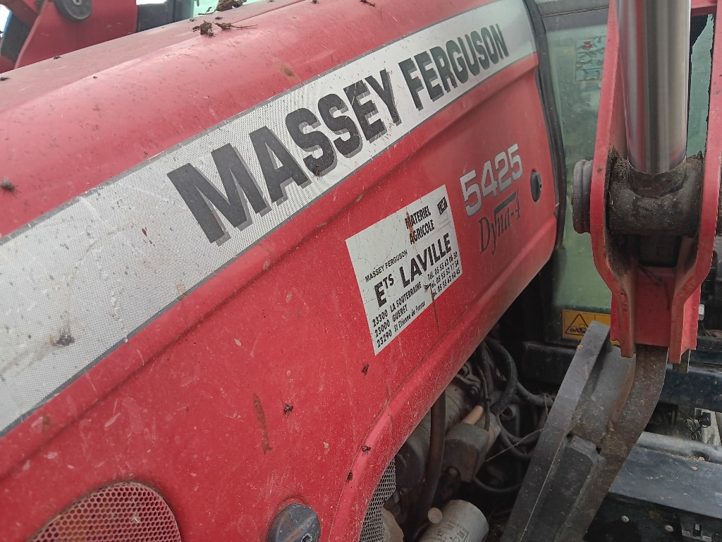 Tracteur chargeur MASSEY FERGUSON 5425 - photo slide 9