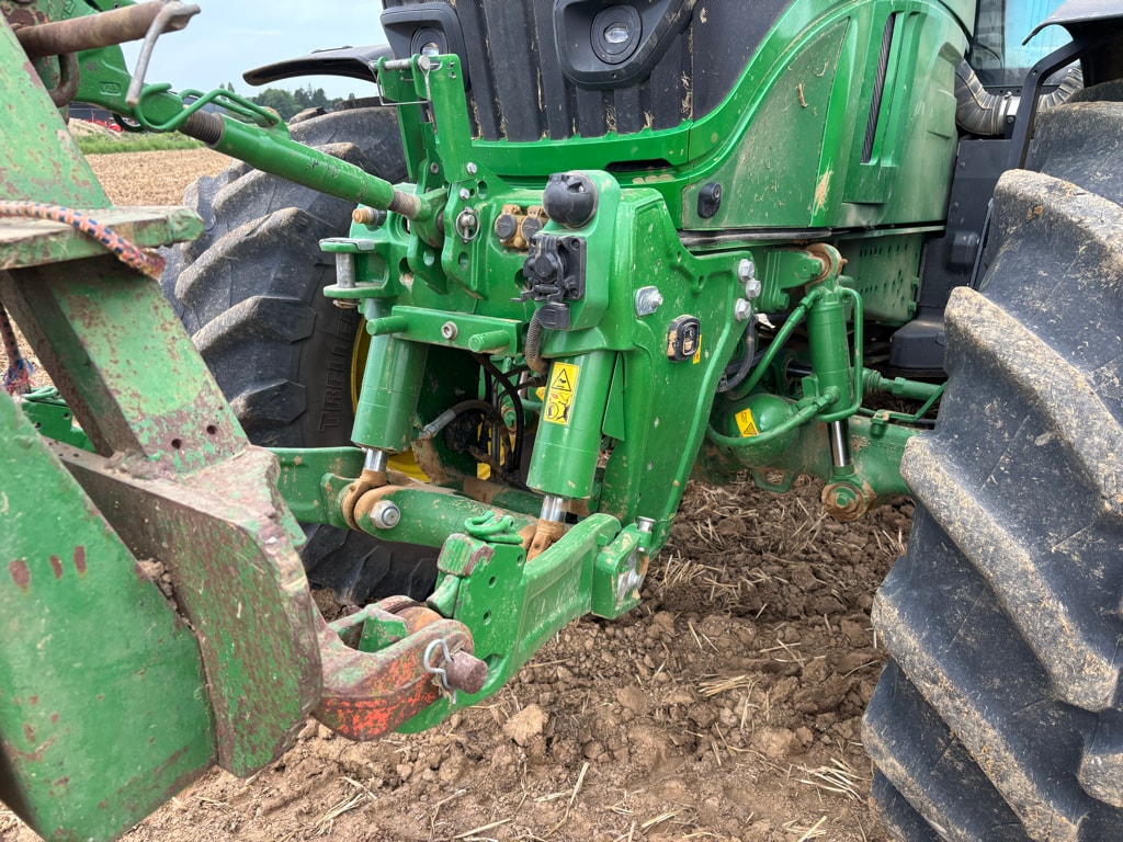 Tracteur JOHN DEERE 6R250 - photo slide 9