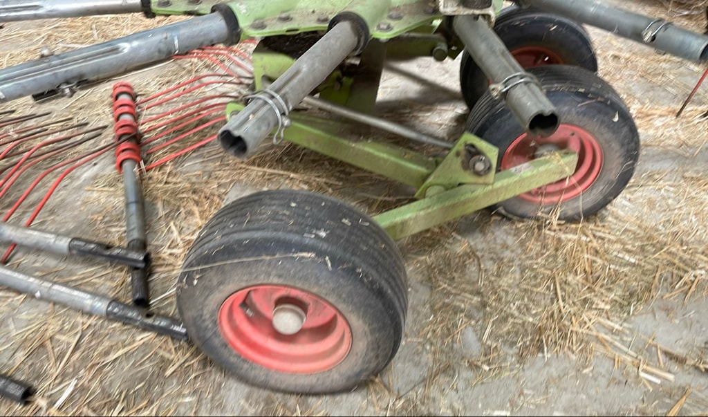 Andaineur CLAAS Liner 430 s - photo slide 3