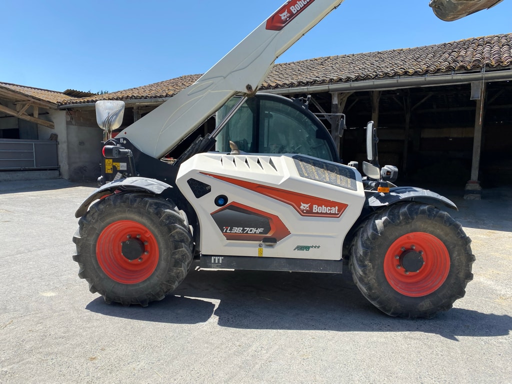 Telescopique BOBCAT TL 38.70 HF AGRI - photo slide 16