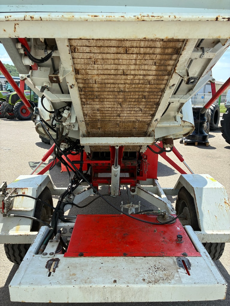 Broyeur BUGNOT BV 11 AVEC GRUE - photo slide 8