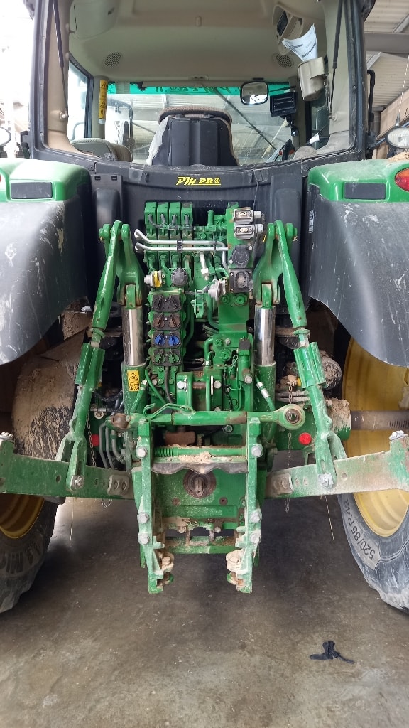 Tracteur JOHN DEERE 6195R - photo slide 5