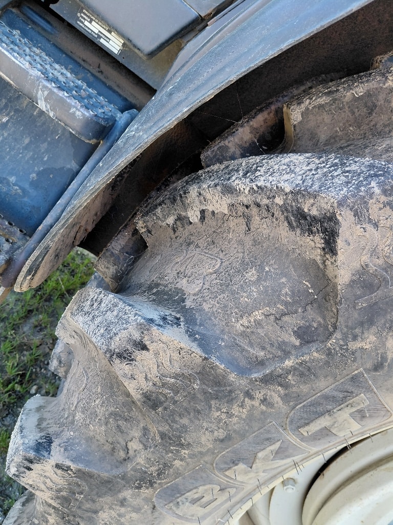 Tracteur VALTRA T 160 - photo slide 5