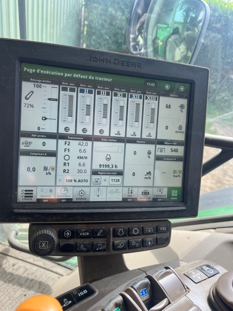 Tracteur JOHN DEERE 6130R - photo slide 9