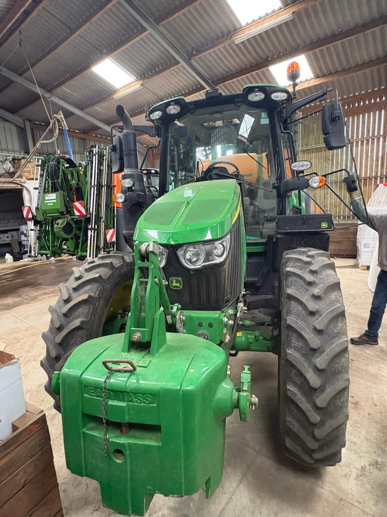 Tracteur JOHN DEERE 6120M - photo slide 7